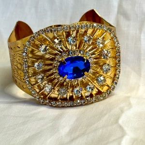 7 inch pressed copper blue and clear crystal cuff